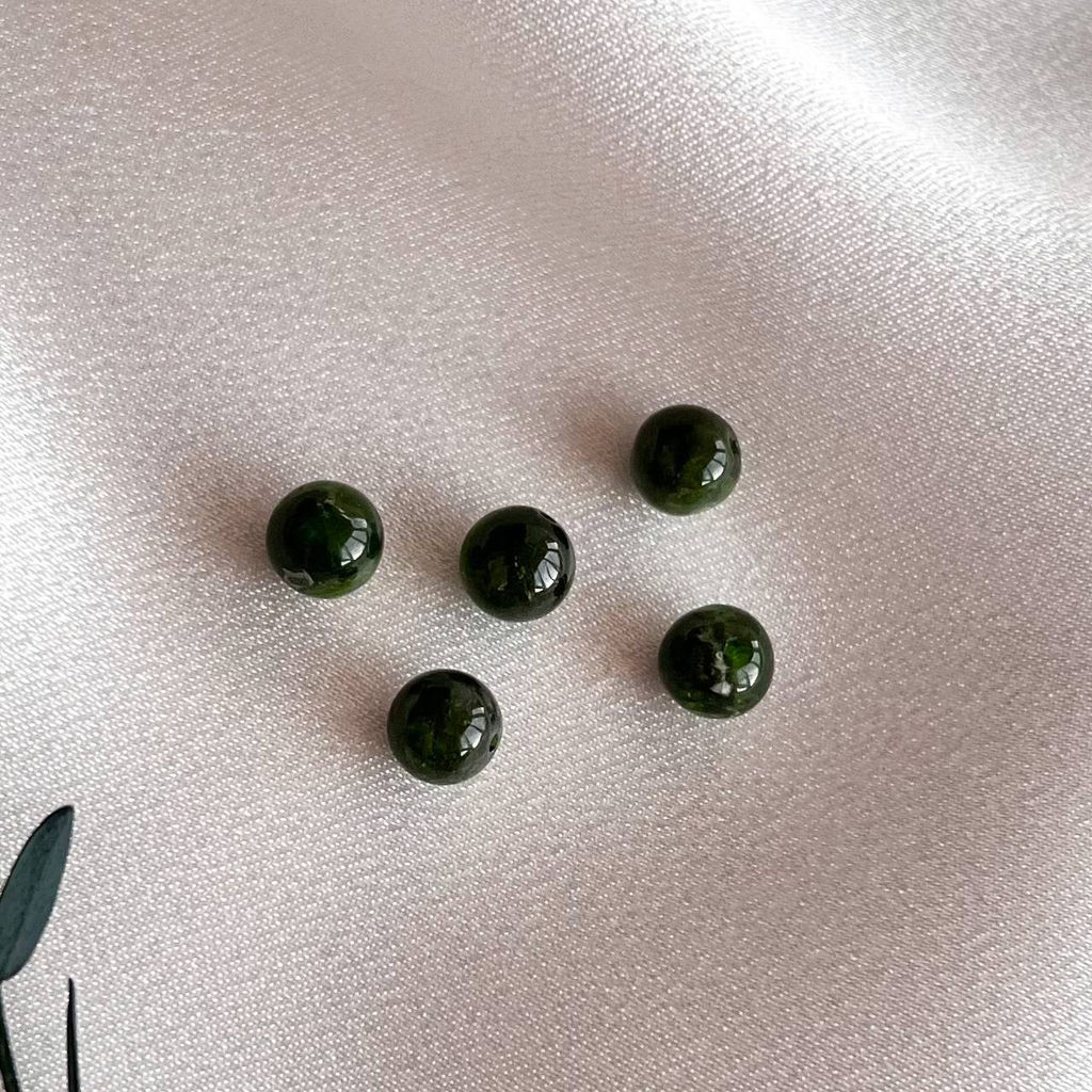 Бусины для украшений из Хромдиопсида (5 шт)