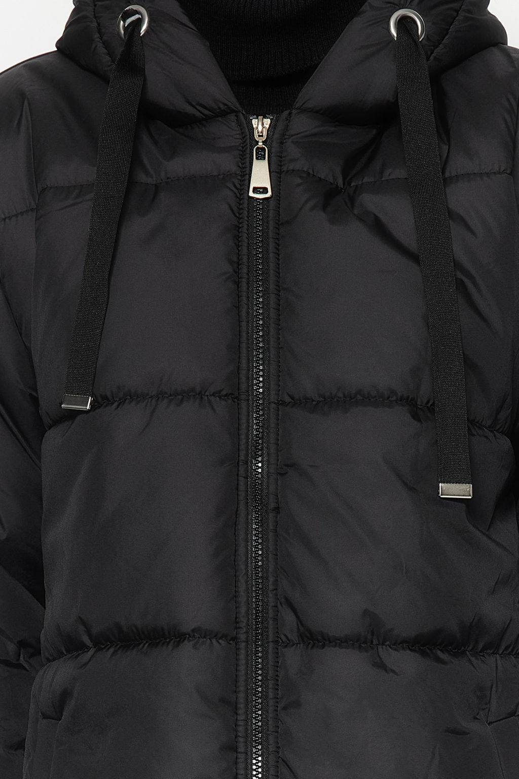 TRENDYOLMILLA Siyah Kapusonlu Su Itici Uzun Sisme Mont TWOAW24MO00136  фото 8