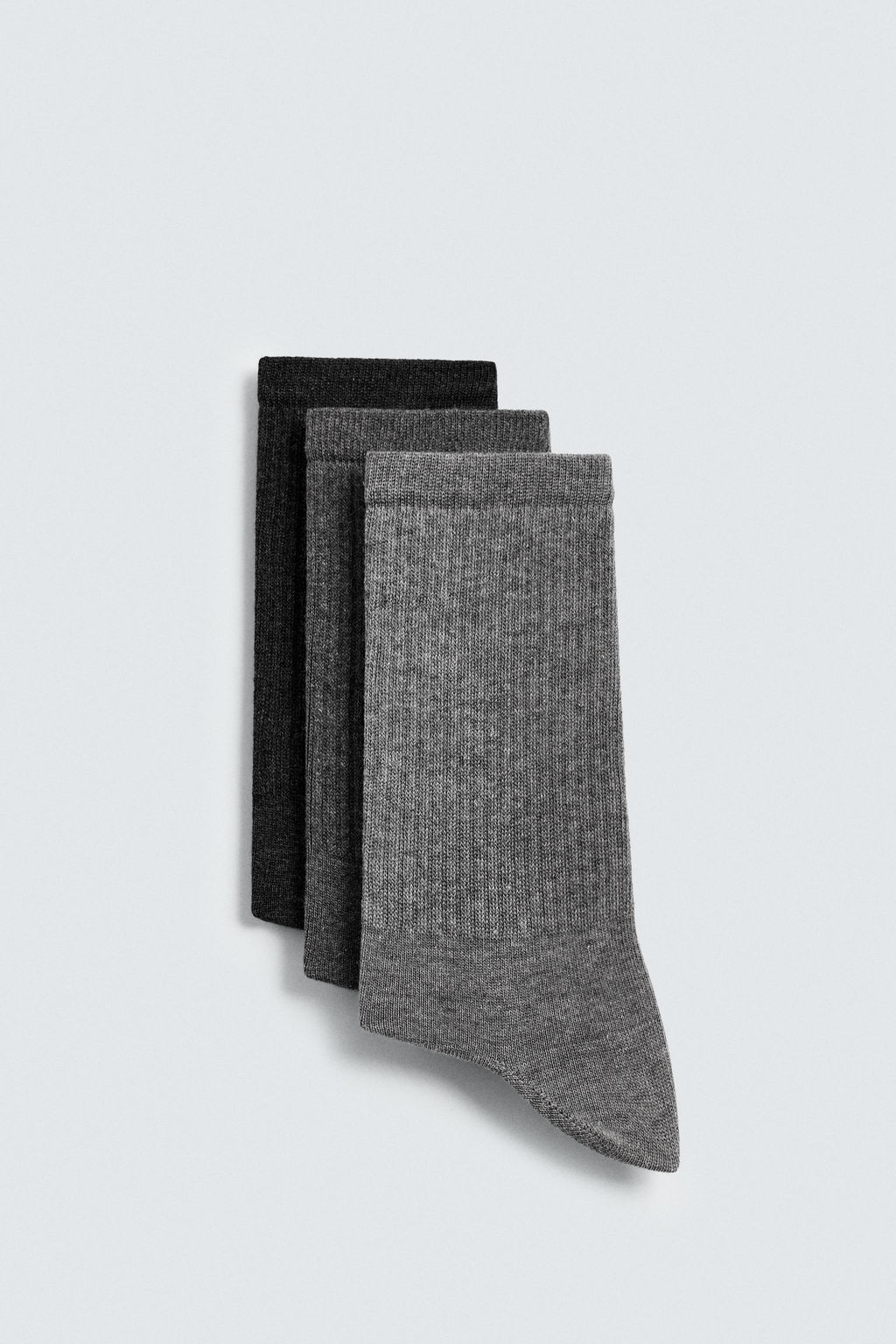 3-PACK OF RIBBED SOCKS