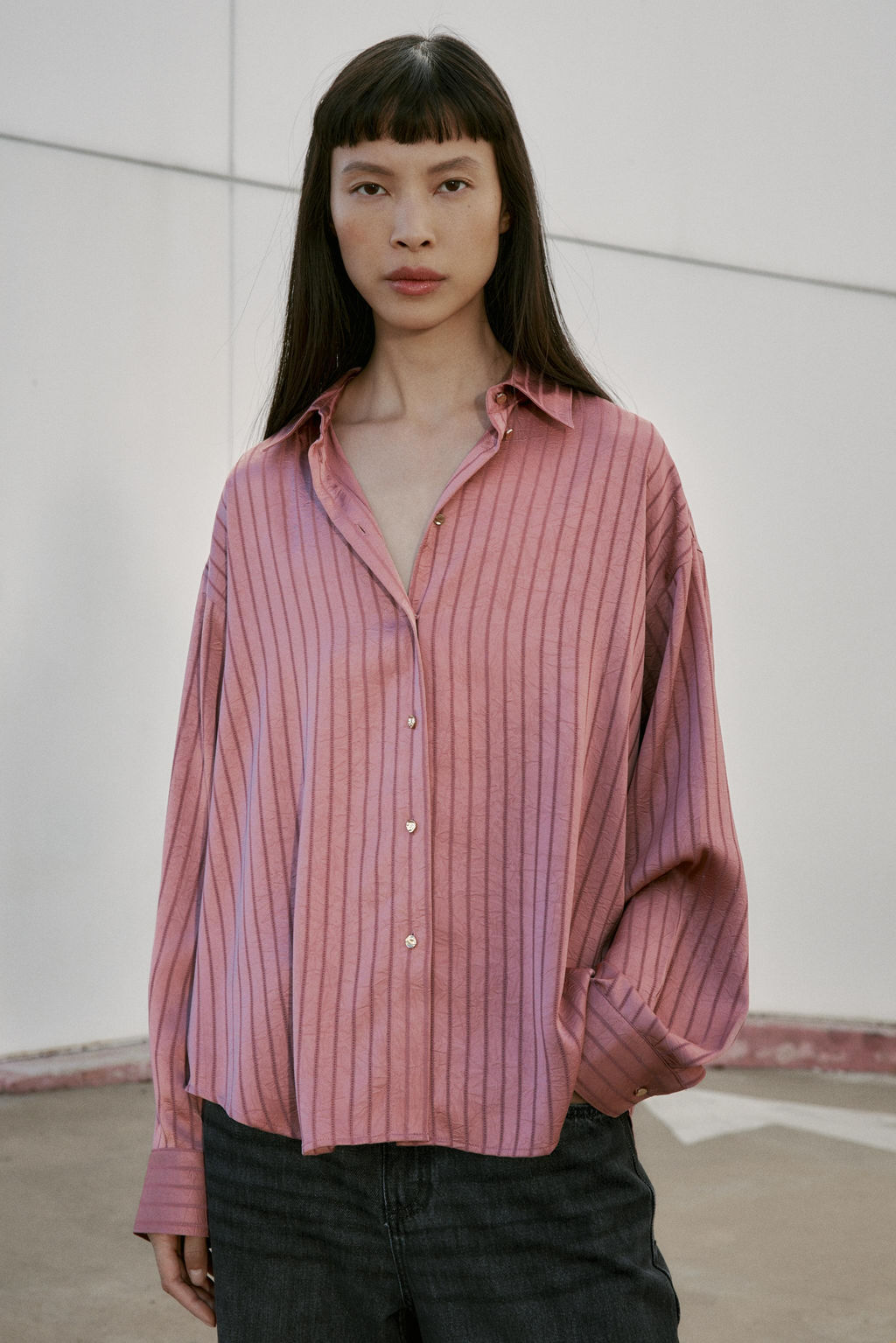 STRIPED SATIN SHIRT - Zara фото 2