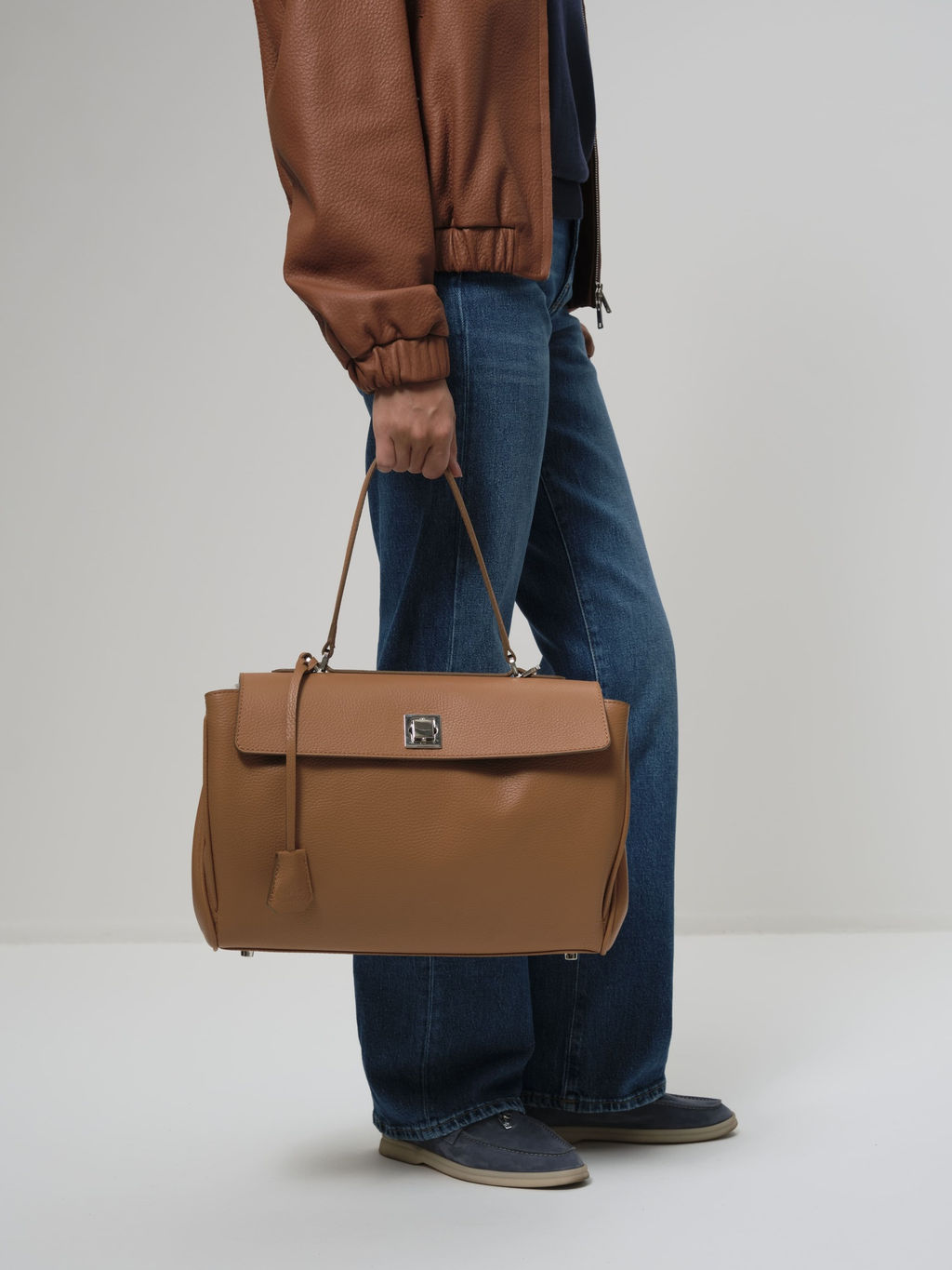 Сумка Barbara DBR 31105 коричневый лист