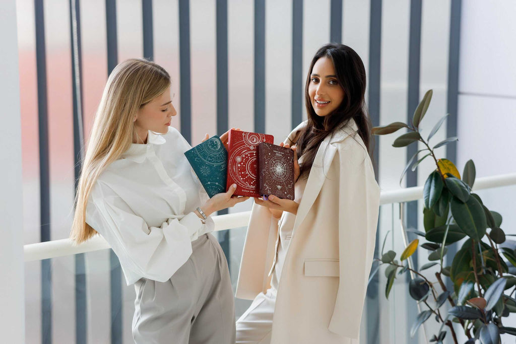 Ежедневник датированный 2024 ESCALADA, АСТРОЛОГИЧЕСКИЙ, А5, 200 л., арт. 63730/ 15 СОФТ-ТАЧ МЕТАЛЛИК КРАСНЫЙ  фото 7