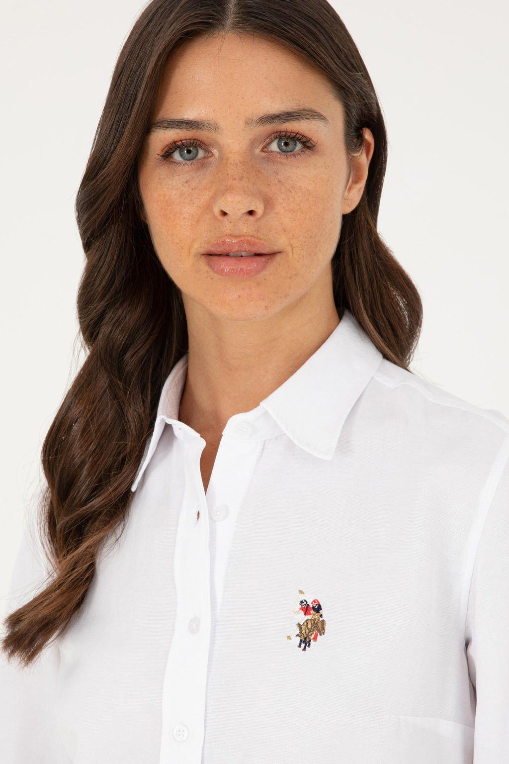 Женщина белая длинная рубашка. Основная рубашка скидка в корзине - U.s. polo assn фото 2