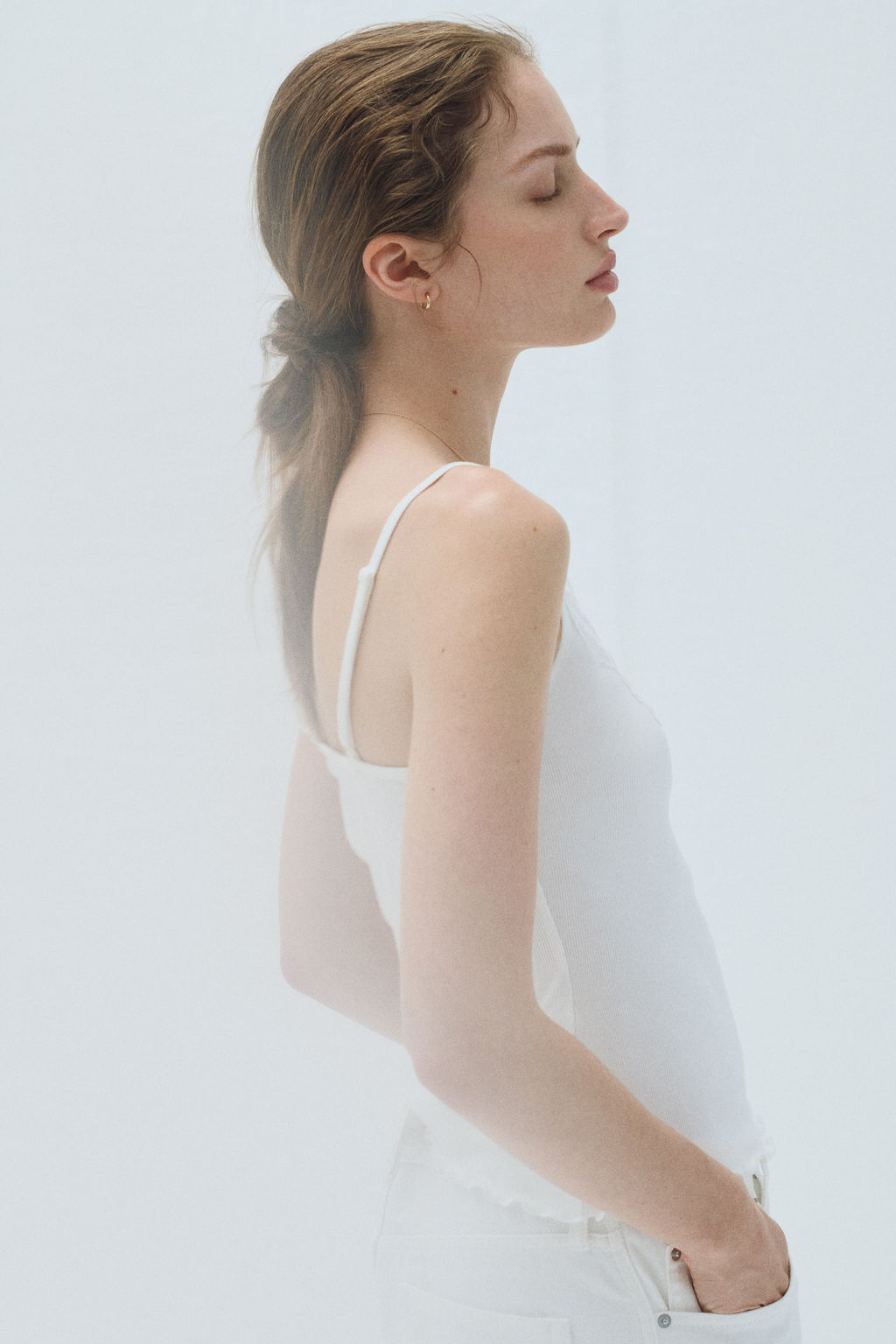 Top de tirantes finos con ribete de encaje - H&m фото 6