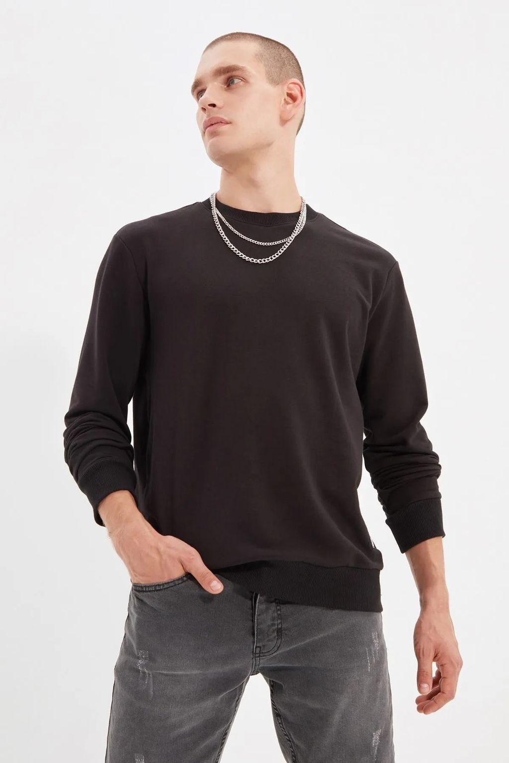 Siyah Regular/Normal Kesim Slogan Etiketli Sardonsuz Sweatshirt TMNAW21SW2006