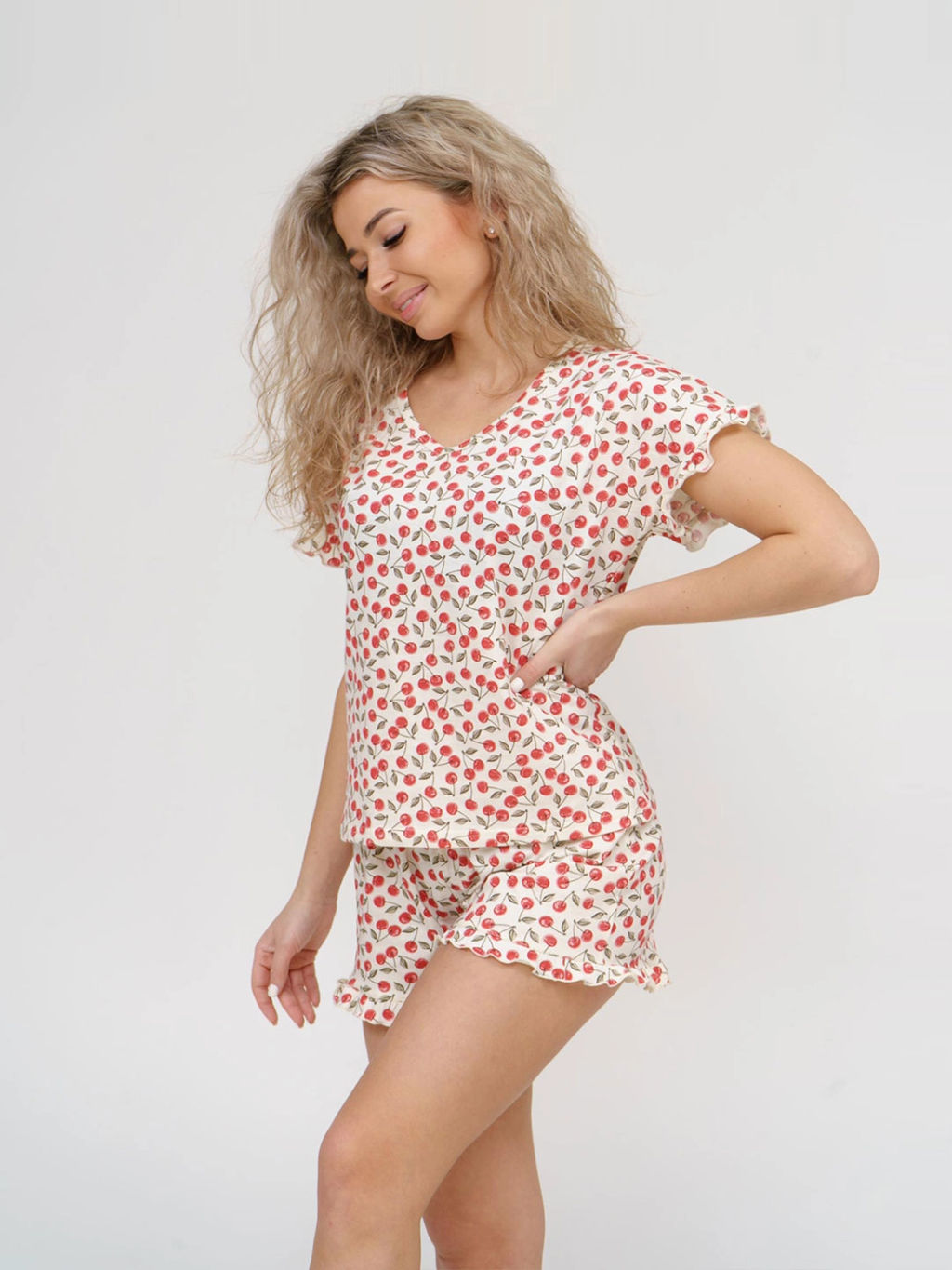 Пижама женская, цвет зеленый красный белый