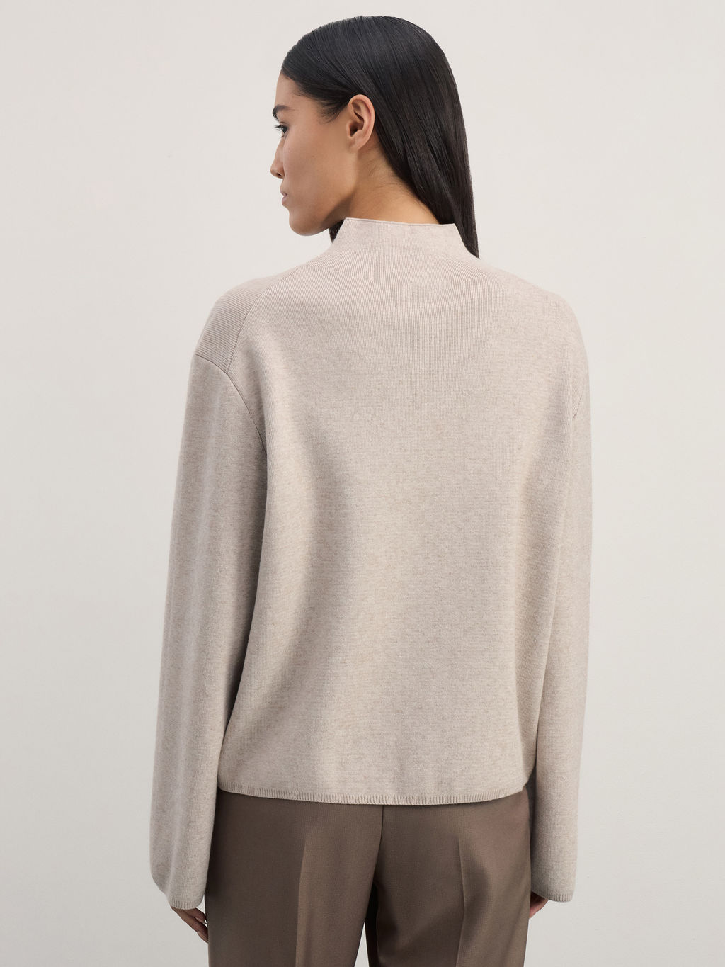 Джемпер с воротником-стойкой из вискозы / Zarina  фото 5