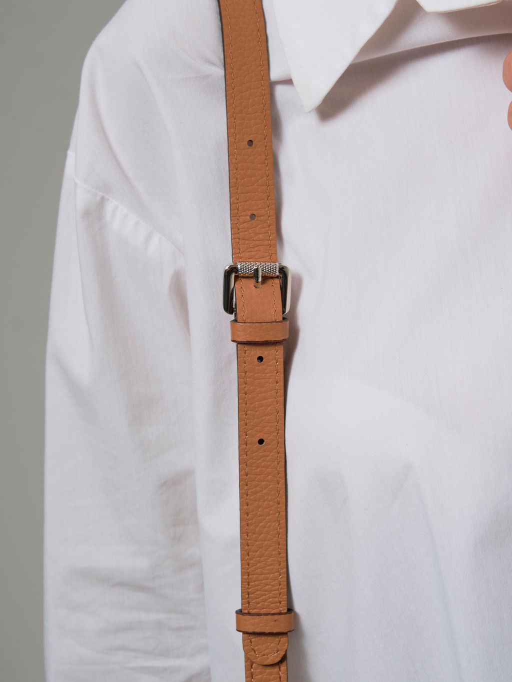 Сумка кожаная на плечо Azaro 31049 коричневый лист