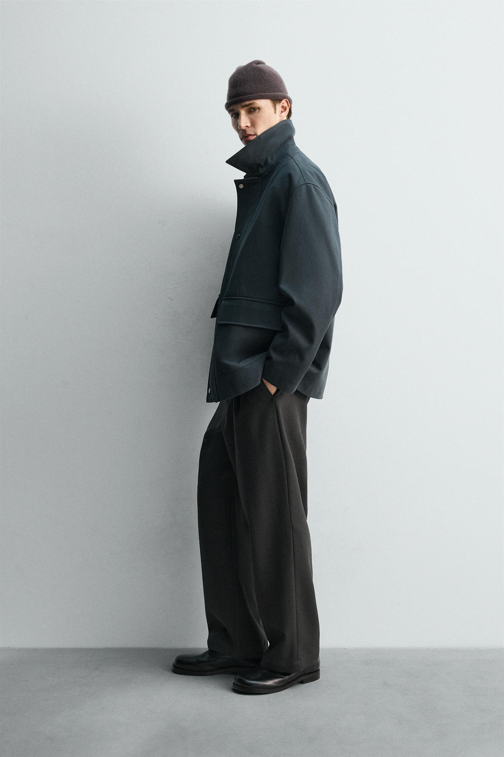 LIMITED EDITION TECHNICAL THREE-QUARTER-LENGTH COAT - Zara фото 4