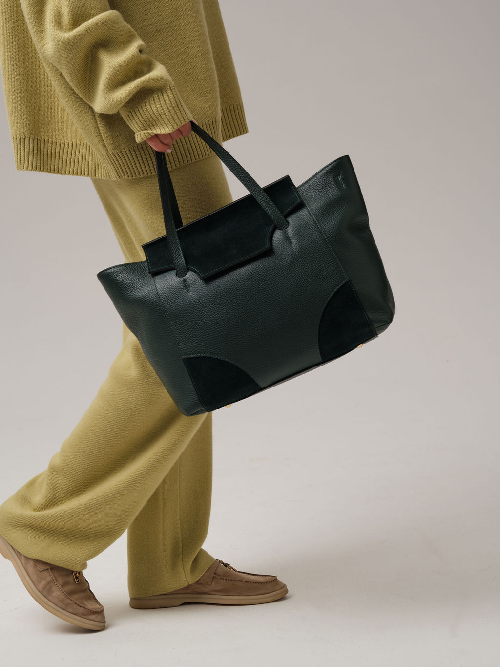 Кожаная сумка Deboro 30274 темно-зеленый