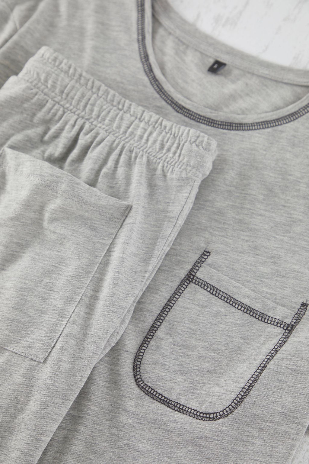 TRENDYOL MAN Gri Regular Fit Karyoka Dikisli Orme Sortlu Pijama Tak?m? TMNSS25PT00017 - Trendyolmilla фото 7