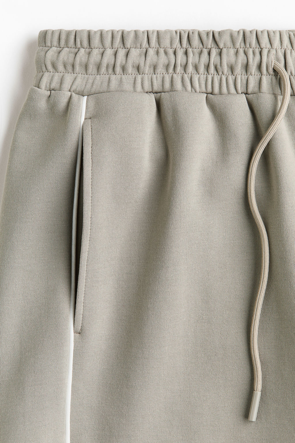 Pantal?n corto de deporte con DryMove Loose Fit - H&m фото 7