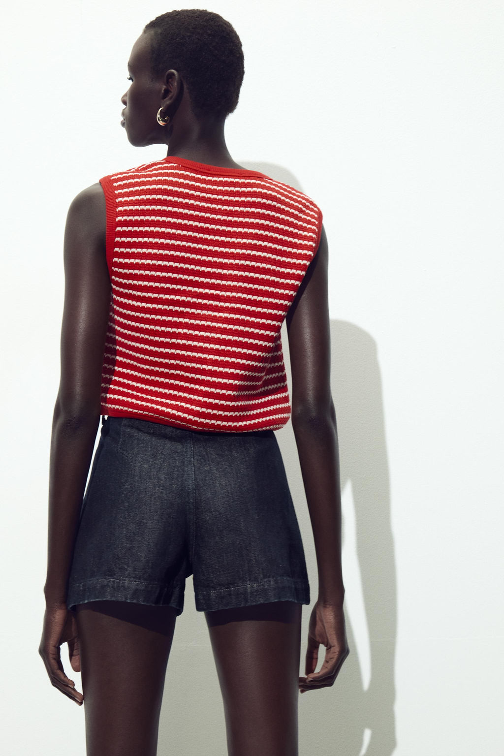 JACQUARD BUTTON WAISTCOAT TOP - Zara фото 24