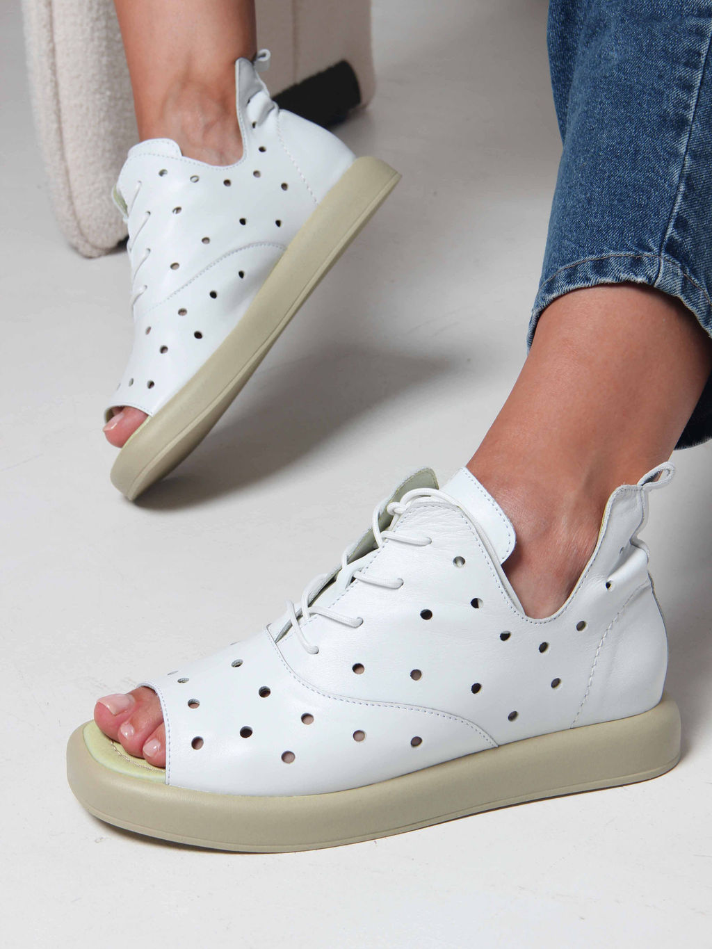 Босоножки 1059.0132gr. Белый зеленый