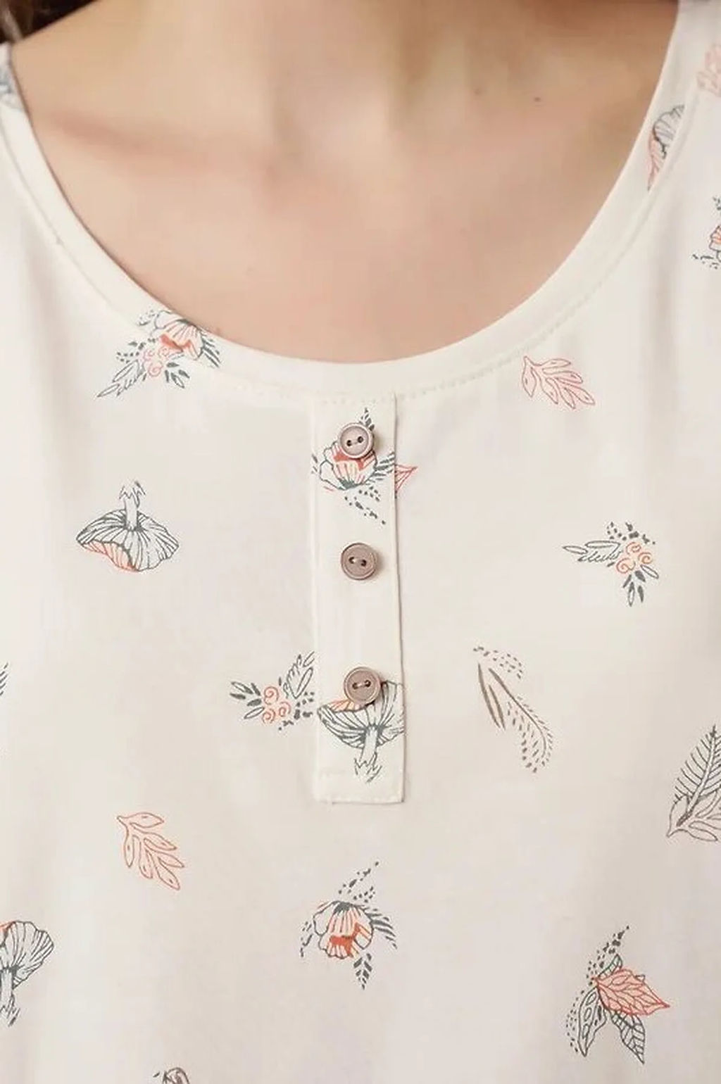 LS15-1184 Сорочка ночн. женская (ЧЗ)