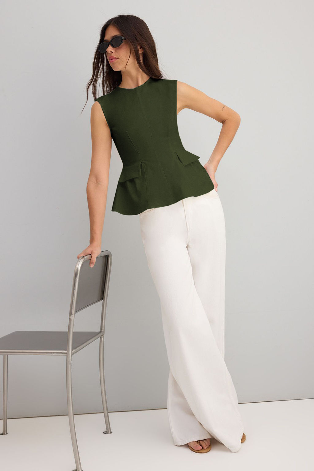 Trendyolmilla Ekru Pamuklu Gabardin Peplum Fitted Bedene Oturan Cep Detayl? Dokuma Bluz TWOSS25BZ00538  фото 10