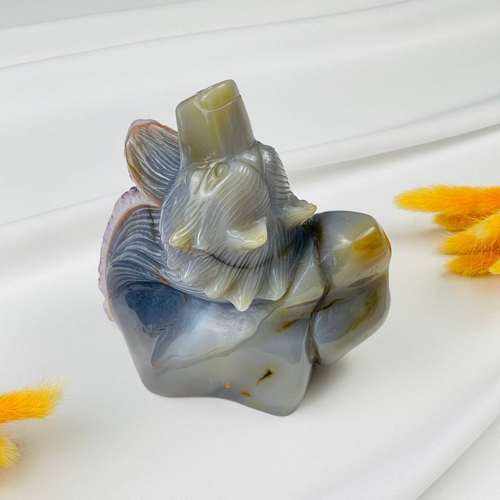 Волк резной из камня Агат серый с аметистовой жеодой - Радуга самоцветов фото 3