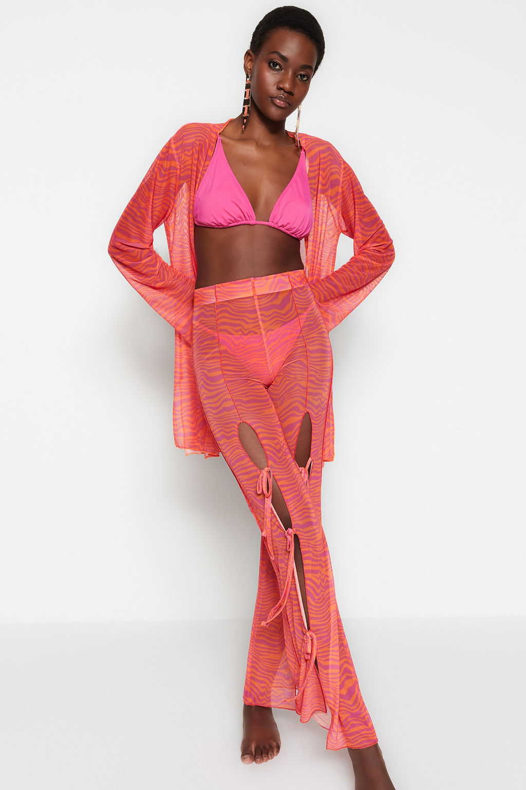 TRENDYOLMILLA Tiger Desenli Dokuma Y?rtmacl? Plaj Pantolon TBESS23PL00003 фото 3