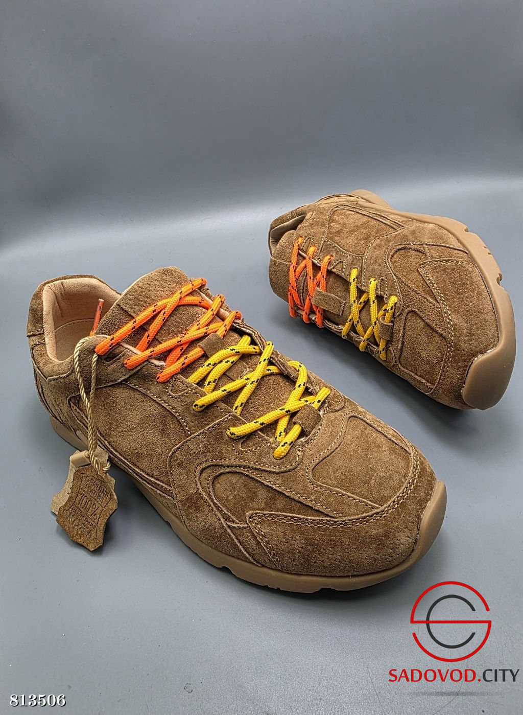 Кроссовки женские замшевые