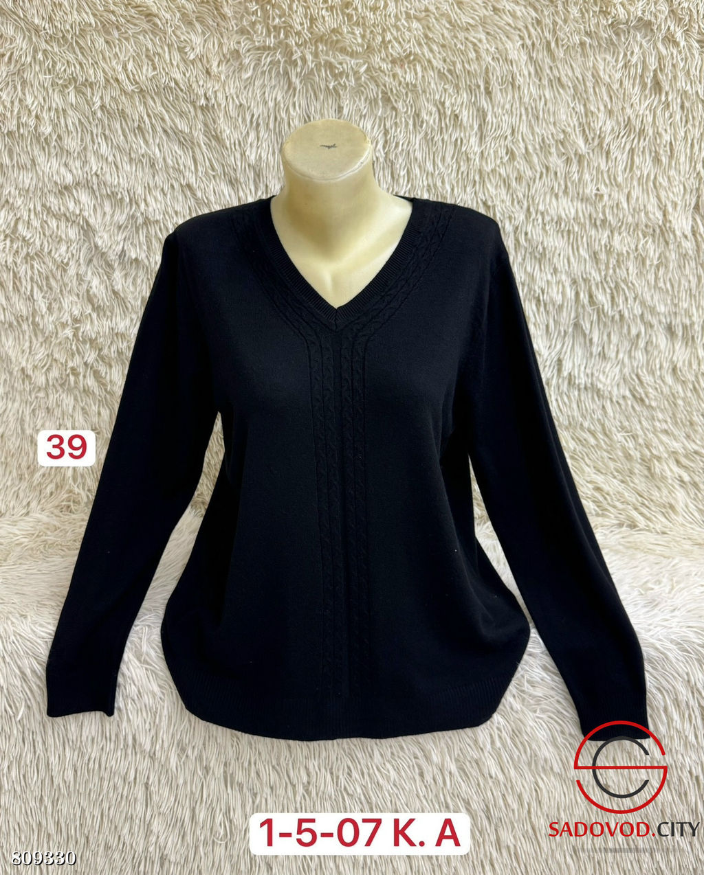 Свитер женский с v-вырезом - Bruno фото 7