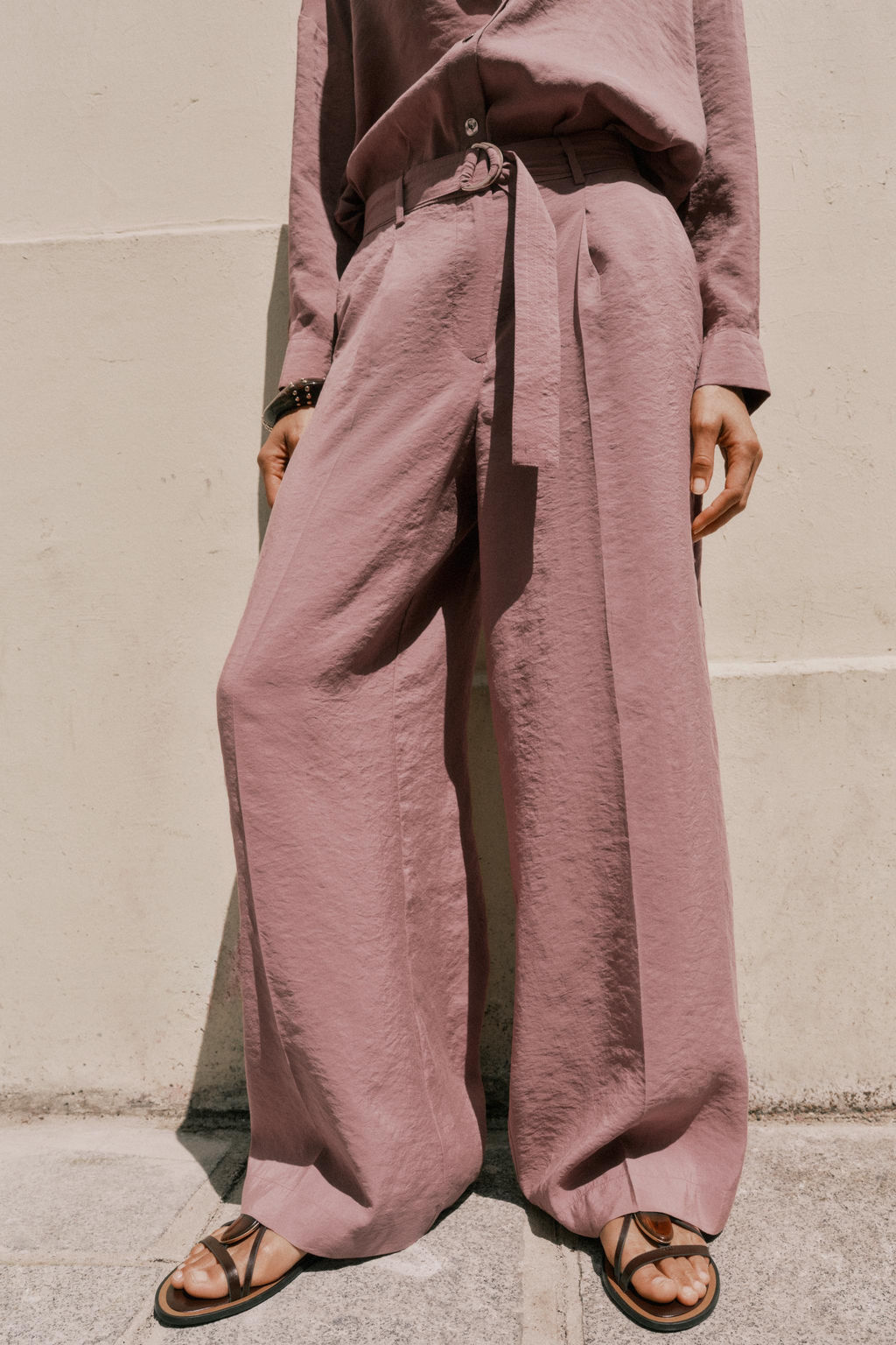 FLOWING WIDE-LEG TROUSERS WITH BELT - Zara фото 9