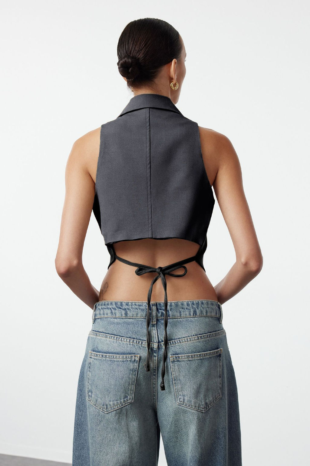 TRENDYOLMILLA Vizon Fitted Dugme Detayl? Crop Dokuma Yelek TWOAW25YE00069  фото 4