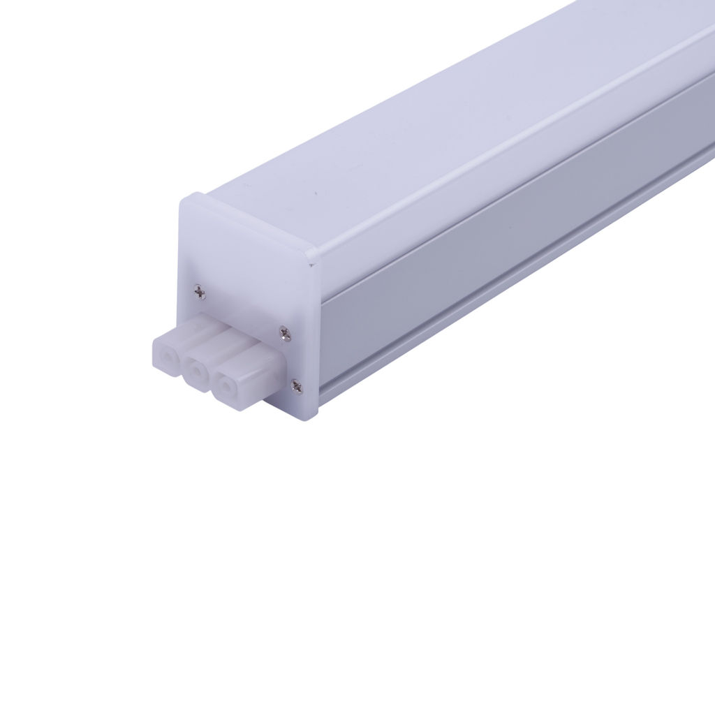 ULO-N10A-40W/6500K/L120 IP40 WHITE Светильник линейный светодиодный подвесной. Прямой, 120см. Белый свет (6500K). 4000Лм. Алюминий. Цвет белый. TM Uniel