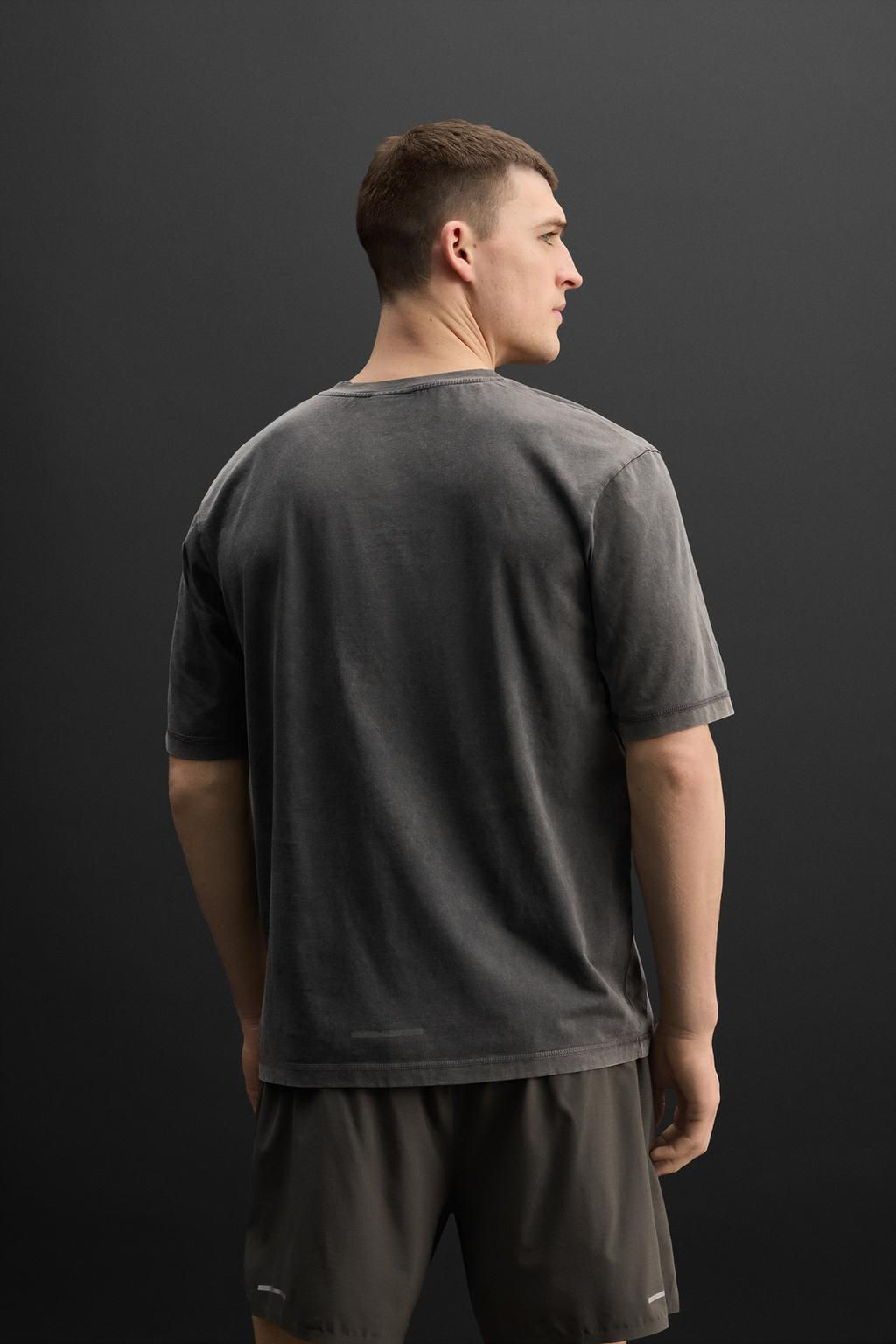 WASHED TRAINING T-SHIRT - Zara фото 12