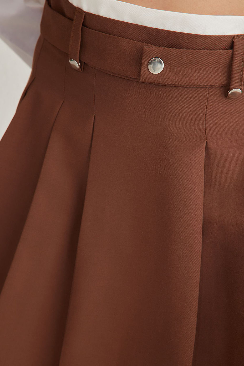 TRENDYOLMILLA Kahverengi Cift Kemer Detayl? Pileli Mini Dokuma Etek TWOAW24ET00079 фото 23