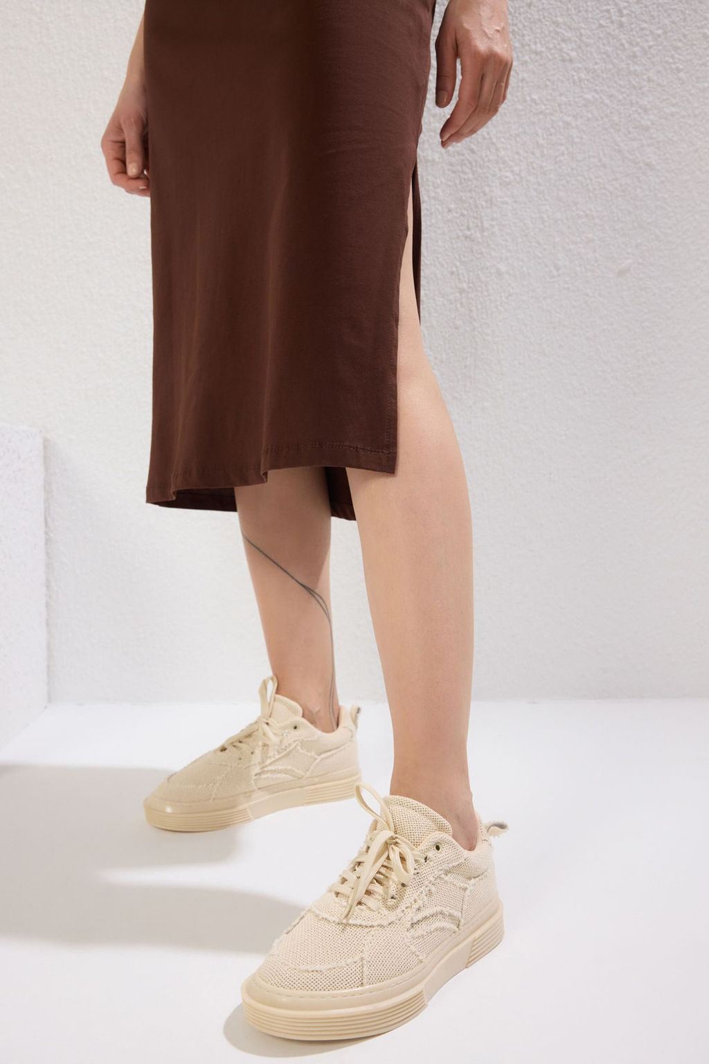 Trendyol Shoes Bej Dokulu Orgu Desenli Bagc?kl? Kad?n Retro Spor Ayakkab? TAKSS25SN00037 - Trendyolmilla фото 3