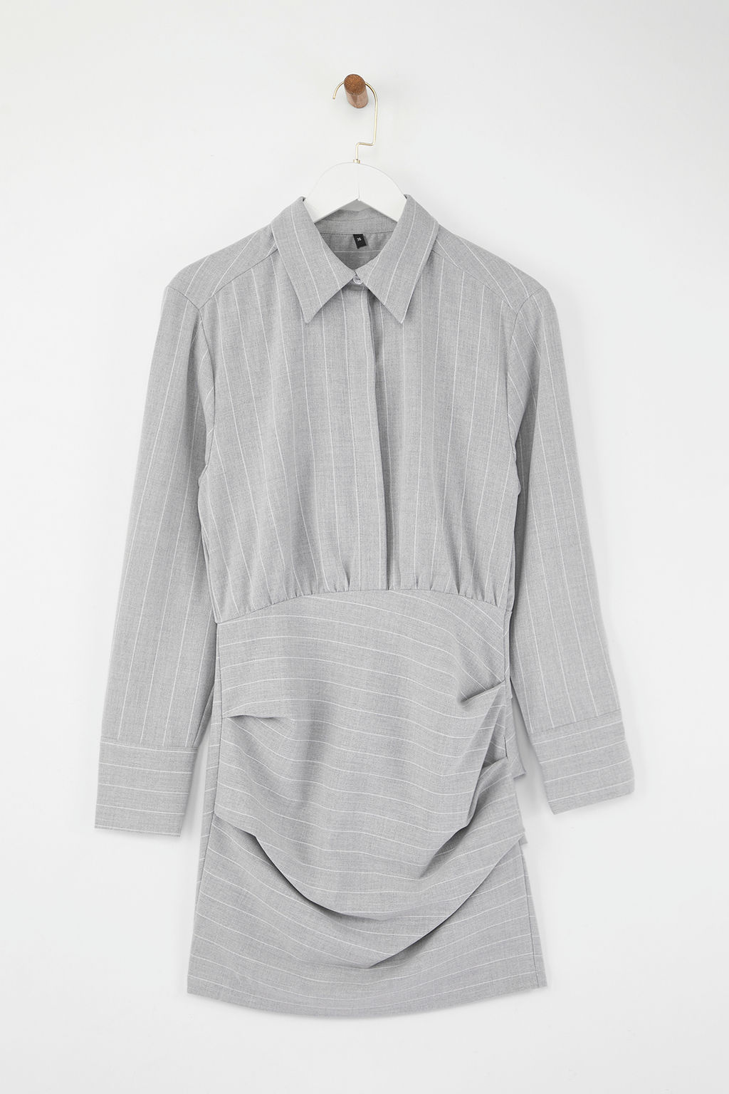 Limited Edition Gri Cizgili Poliviskon Drape Detayl? Vucuda Oturan Mini Dokuma Elbise TWOAW26EL00126 - Trendyolmilla фото 5