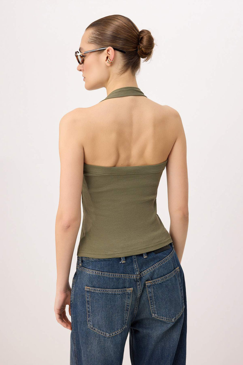 Siyah Fitted/Vucuda Oturan Boyundan Baglamal? Kolsuz Fitilli Esnek Orme Atlet TWOSS26AL00046 - Trendyolmilla фото 12