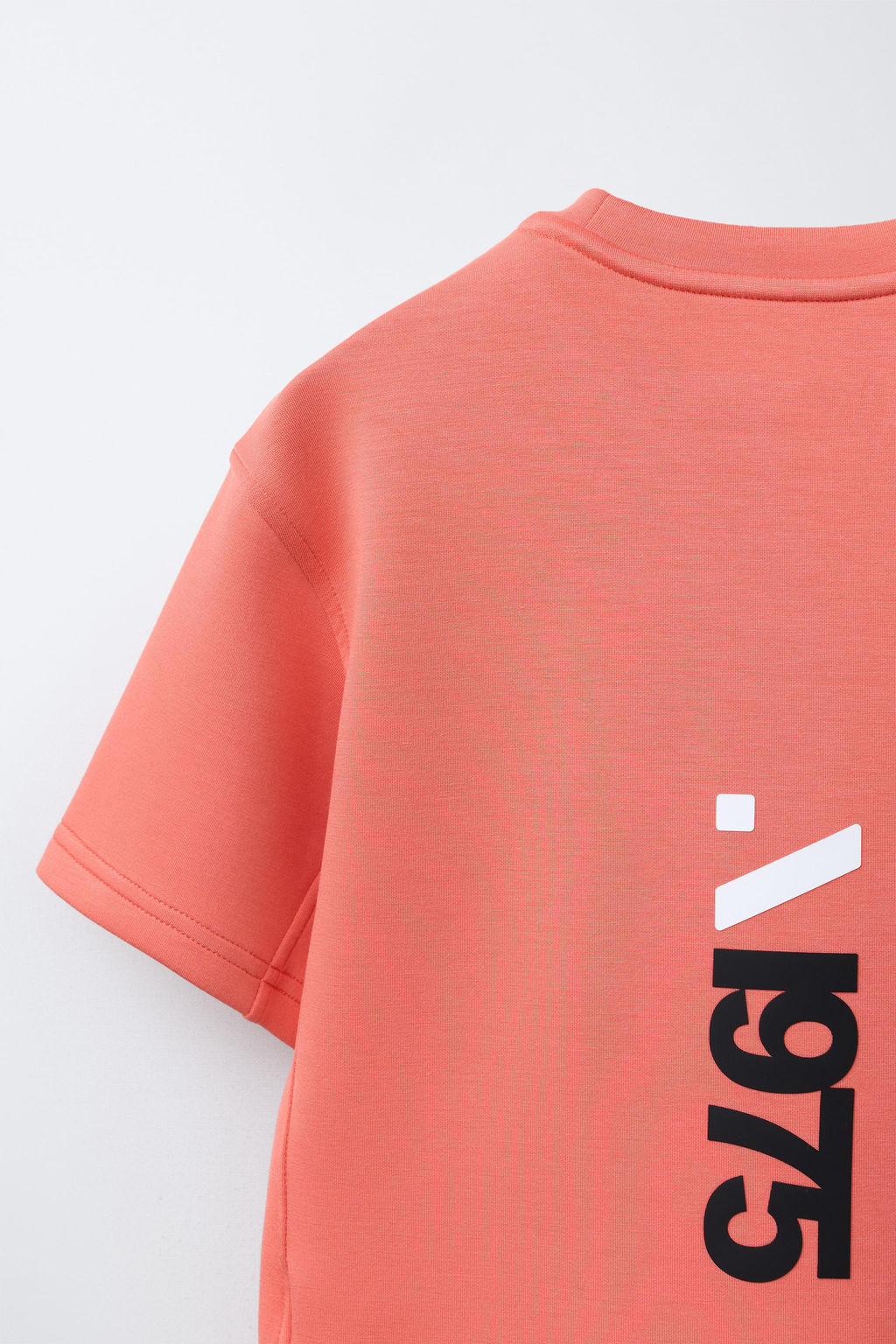 CAMISETA SPORTY CON MODAL / Coral - Zara фото 4
