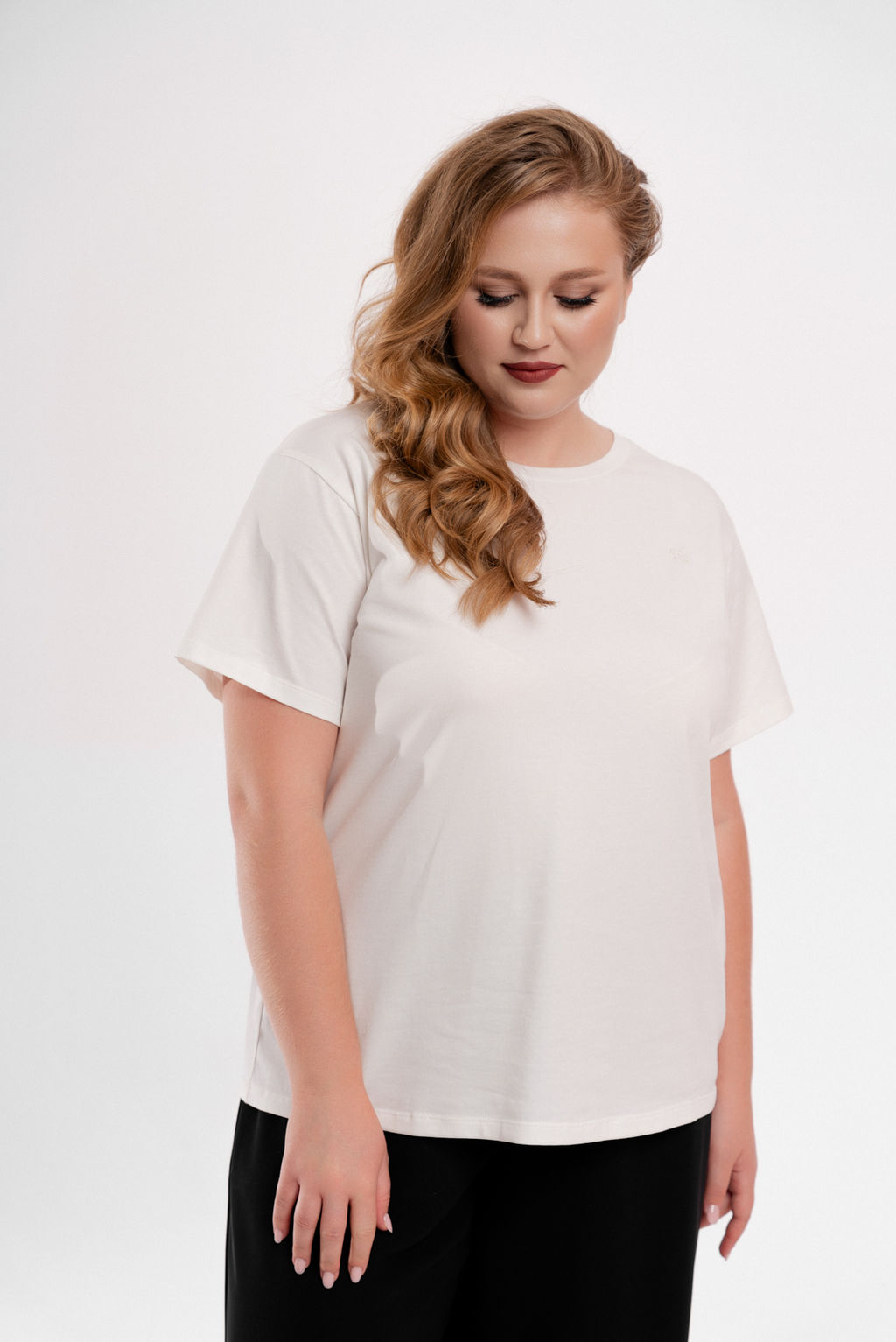 Футболка женская