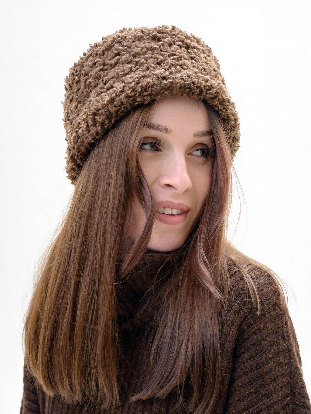 Т24-131 Таблетка Тедди коричневая