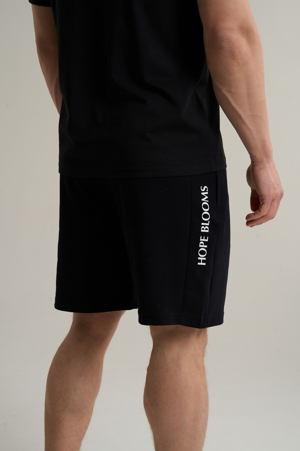 Шорты трикотажные Черный KT Knit Half Pants - Anta фото 5