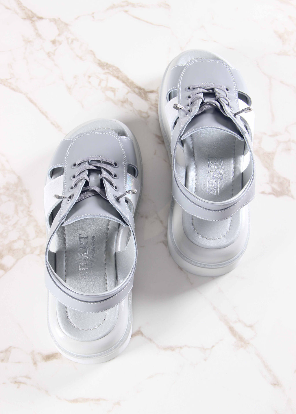 Босоножки 2029.2525gr. Серый белый ибица