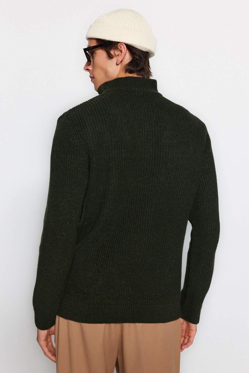 TRENDYOL MAN Ekru Regular Fit Yunlu Fermuarl? Bal?kc? Yaka Triko Kazak TMNAW22KZ0347 - Trendyolmilla фото 46