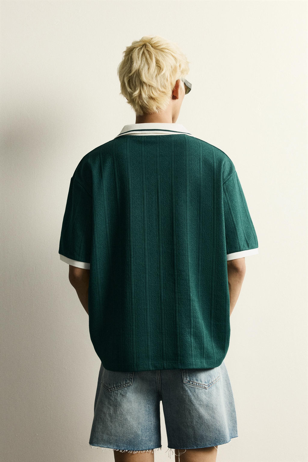 POLO RELAXED FIT  ESTRUCTURA TEXTO BORDADO / Botella - Zara фото 3