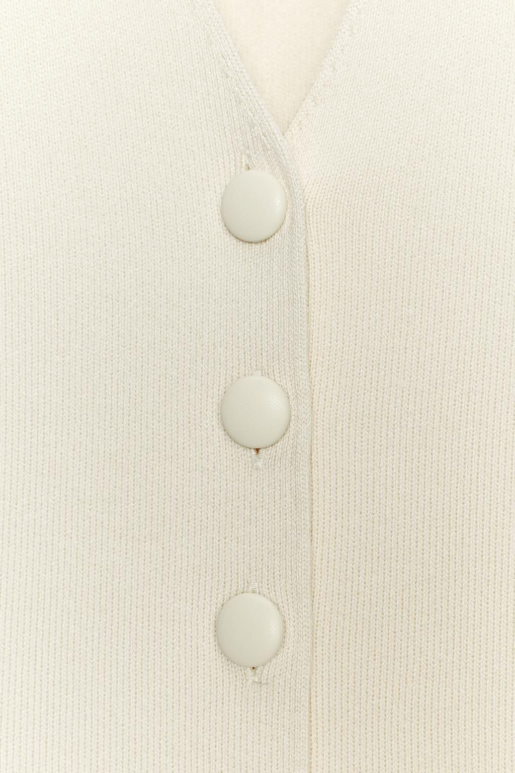 BUTTONED KNIT WAISTCOAT WITH COVERED BUTTONS - Zara фото 9