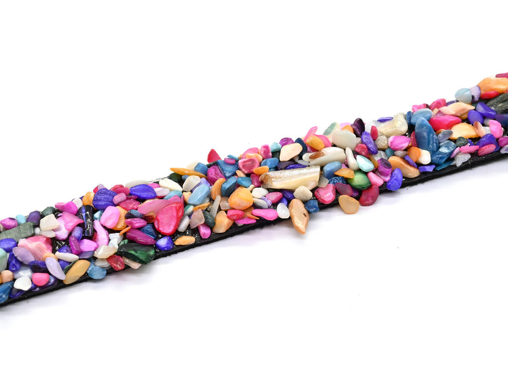 Чокер на замше с перламутром тонированным ассорти, 32см