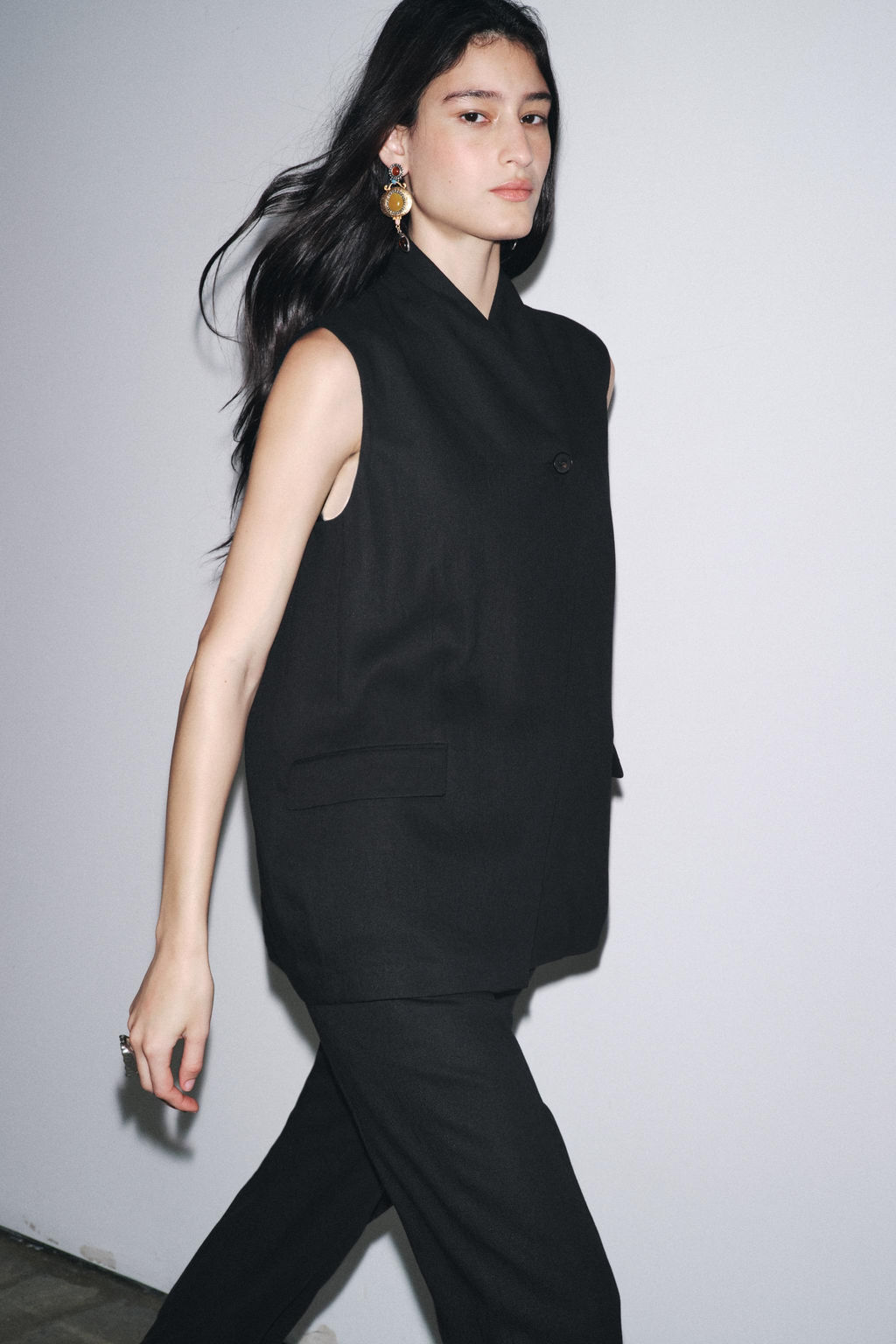 LINEN BLEND WAISTCOAT ZW COLLECTION - Zara фото 5