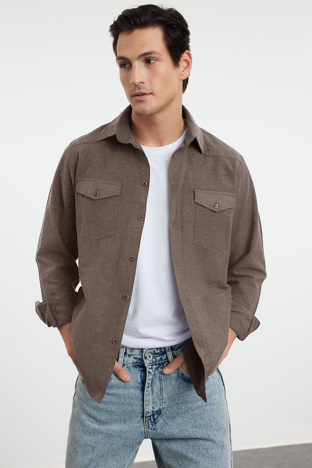 TRENDYOL MAN Haki Regular Fit Cepli Flanel K?sl?k Oduncu Ceket Gomlek TMNAW25GO00000