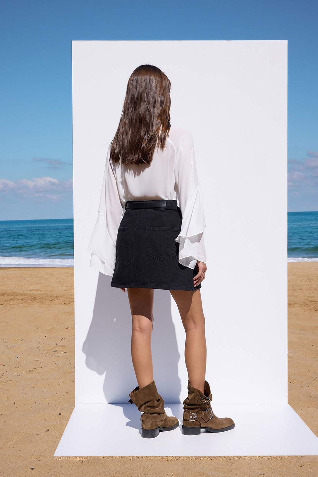 Trendyolmilla Wardrobe Essentials Siyah More Sustainable Kemer Detayl? Denim Etek TWOAW26ET00027 фото 4