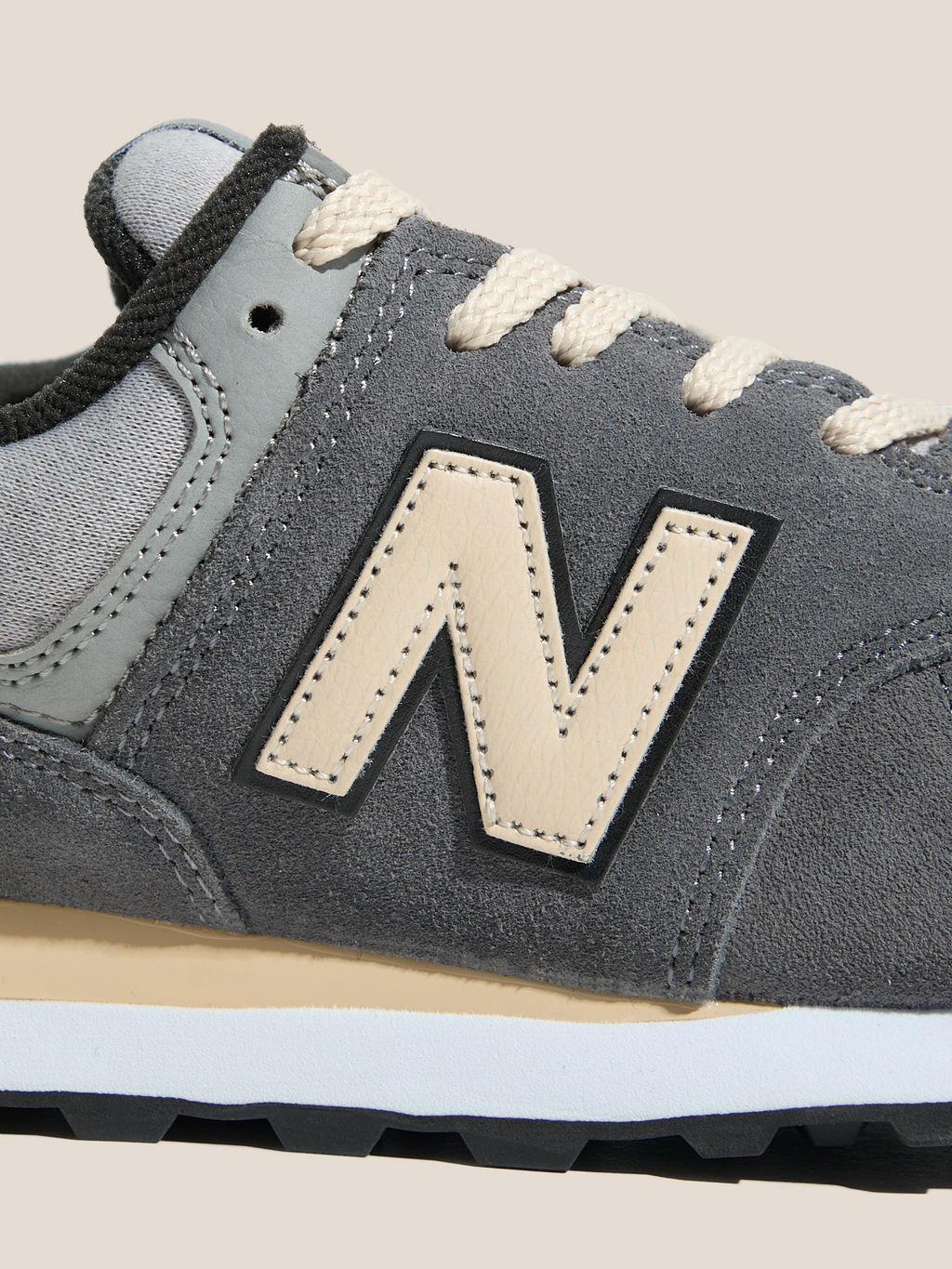 Женские кроссовки NEW BALANCE 574 Артикул 4824067, темно-серый  фото 3