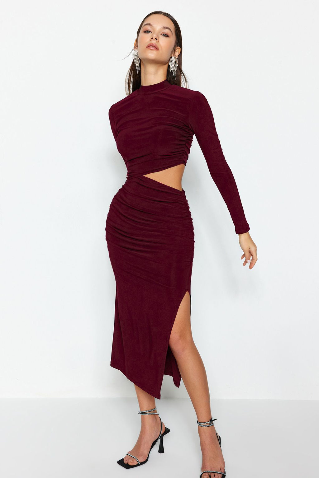 TRENDYOLMILLA Siyah Pencere /Cut Out Detayl? S?k Abiye Elbise TPRAW24EL00297 фото 14