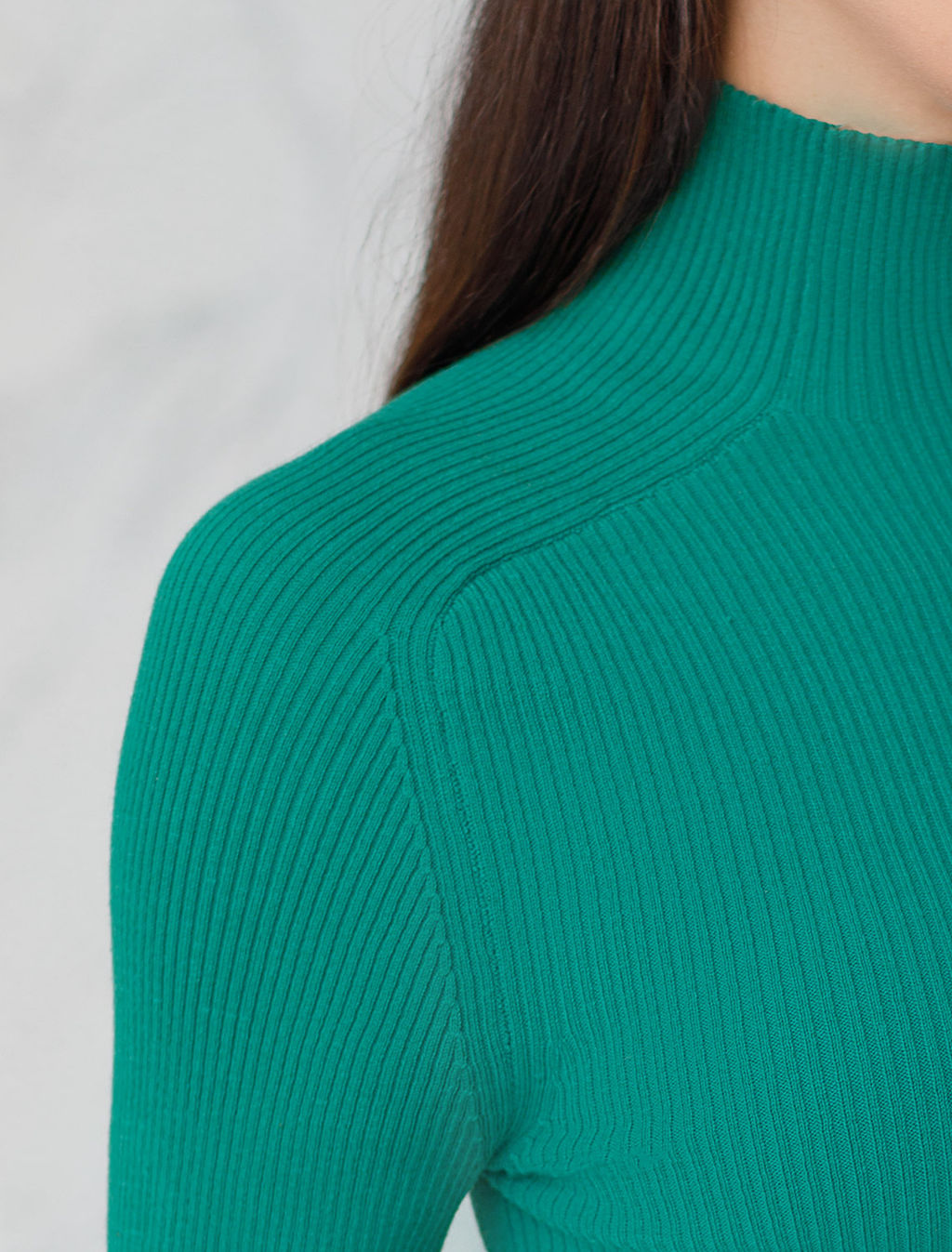 Водолазка тонкой вязки в рубчик из хлопка с нейлоном - Vilatte фото 3