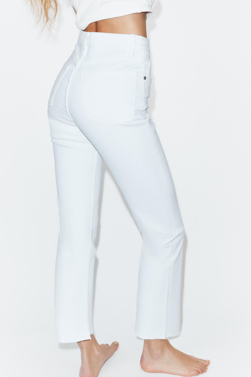 JEANS TRF CROPPED FLARE TIRO ALTO / Blanco - Zara фото 6