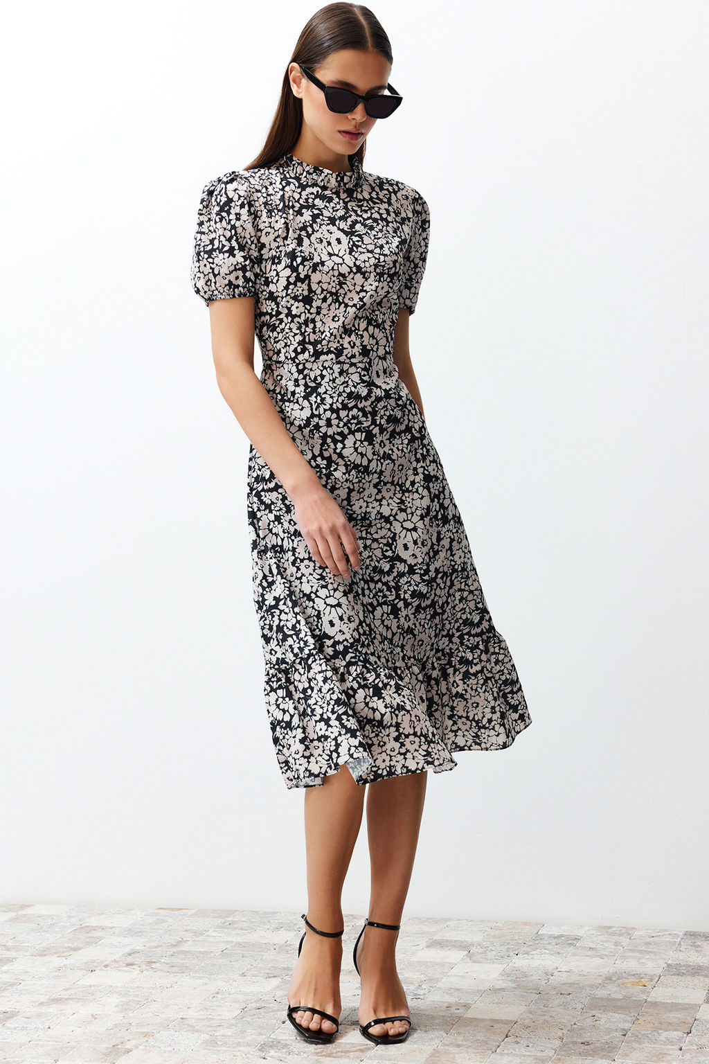 TRENDYOLMILLA Ac?k Mavi Cicekli A Kesim F?rf?rl? Midi Dokuma Elbise TWOSS20EL0894  фото 2