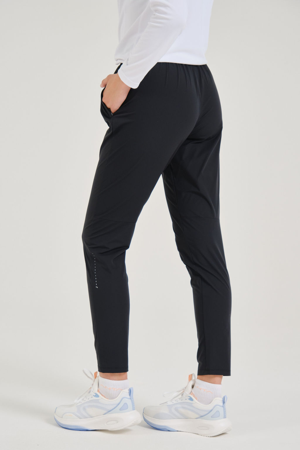 Брюки текстильные удлиненные Черный - Anta фото 8